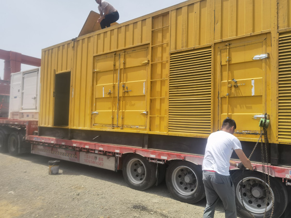 兰坪发电机出租100KW发电机需要什么规格的电缆线？