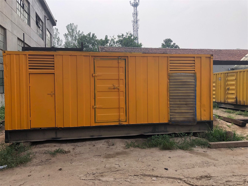 兰坪柴油发电机如何判断新机油是否已经完全充满机油滤清器？