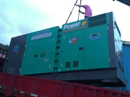 兰坪柴油发电机组转速不稳定时，如何对发动机进行维护？