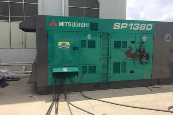 兰坪为什么有些柴油发电机组的输出电压可以调节？