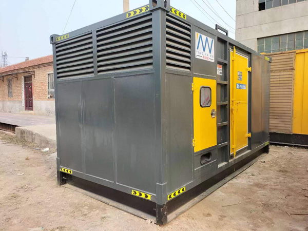 兰坪进行柴油发电机组电瓶性能测试时，有哪些注意事项？