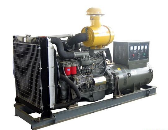 兰坪汽油发电机组冬季保养时，燃油系统需要注意什么？